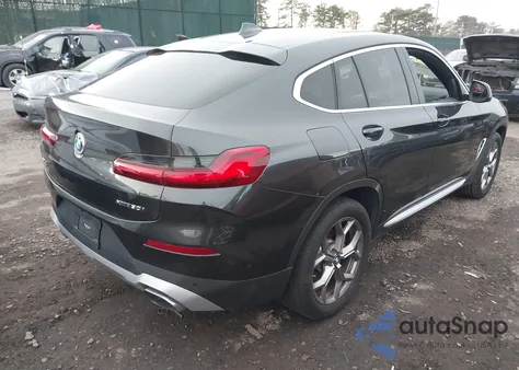 2023 BMW X4 xDrive30I z USA, uszkodzony, nr VIN 5UX33DT03P9S24620